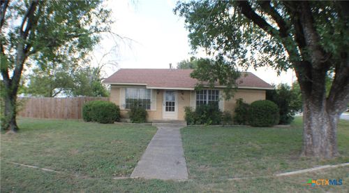 500 N 7th Street, Lometa, TX, 76853 | Card Image