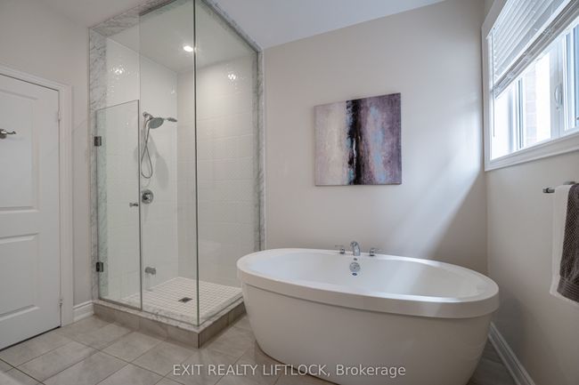 8 Station Dr, House other with 3 bedrooms, 3 bathrooms and 4 parking in Millbrook ON | Image 23