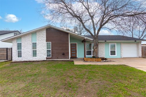 8512 Remington Ln, Austin, TX, 78758-7222 | Card Image