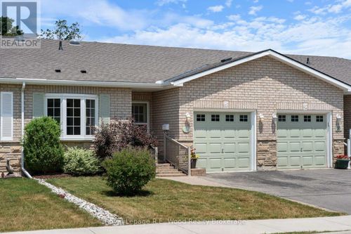 39 South Dr, Simcoe, ON, N3Y0A6 | Card Image