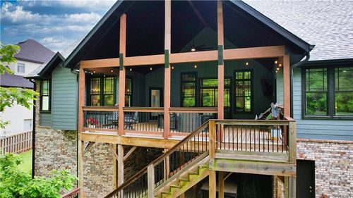 3220 Laurel Cir, Centerton, AR, 72719-8823 | Card Image