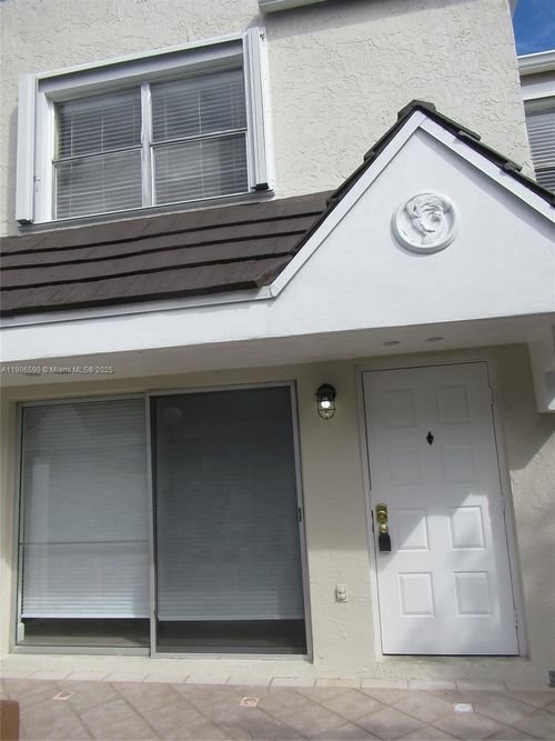 apt-12-6825 Sw 45th Ln, Miami, FL, 33155-6821 | Card Image