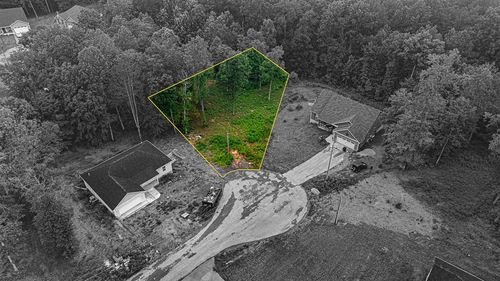 27 Debbra P Ct, Scottsville, KY, 42164-6363 | Card Image