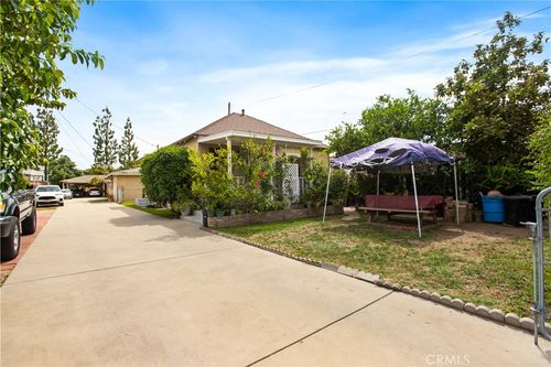 7134 Watcher, Los Angeles, CA, 90040 | Card Image