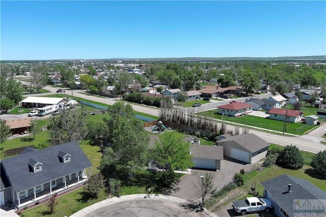 903 Agate Ct, House other with 4 bedrooms, 2 bathrooms and null parking in Hardin MT | Image 5