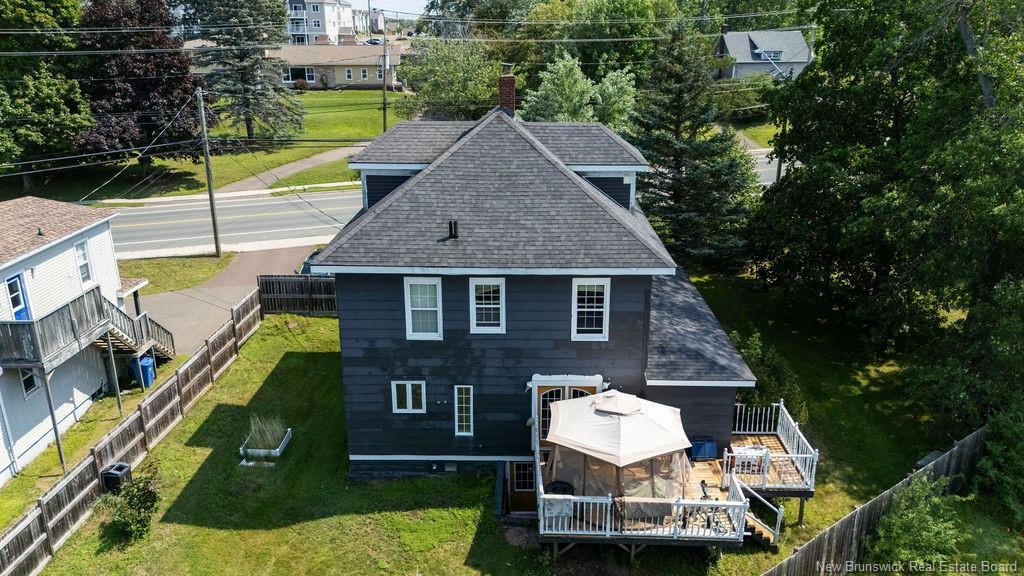 Residential Income in Dieppe 3