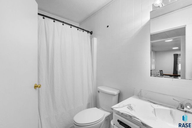 APT-102 - 3552 S Gateway Blvd, Condo with 2 bedrooms, 1 bathrooms and null parking in Sioux Falls SD | Image 10