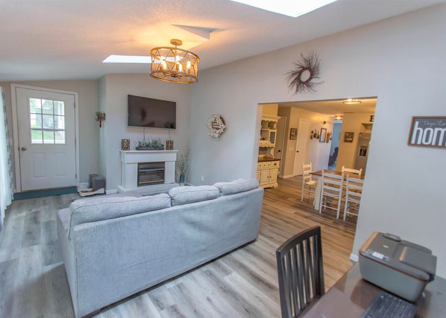 607 Pine Run, Condo with 2 bedrooms, 1 bathrooms and null parking in Angola IN | Image 19