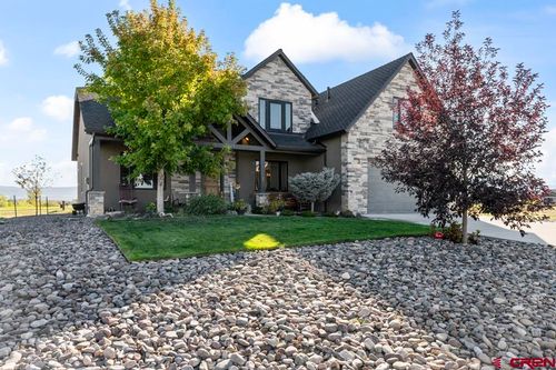2211 Fellows Dr, Montrose, CO, 81401-9069 | Card Image