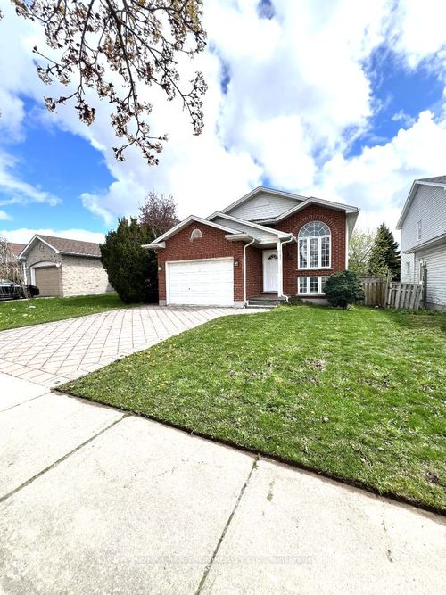 1098 Farnsborough Cres, London, ON, N5V4Y9 | Card Image