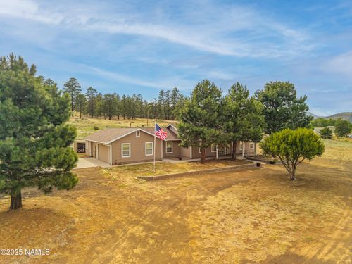 7855 Fawn Run Rd, Flagstaff, AZ, 86004-6410 | Card Image