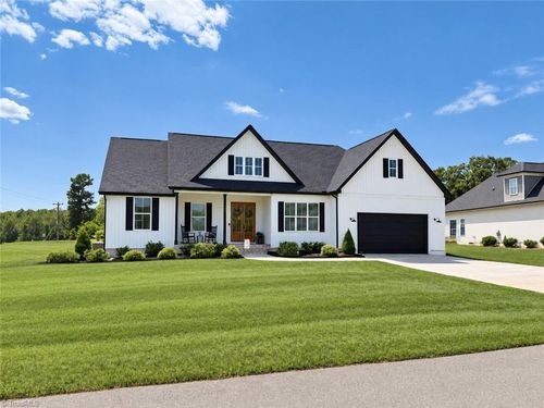116 Providence Trl, Madison, NC, 27025-8353 | Card Image