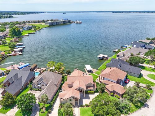 7159 Kingston Cove Ln, Willis, TX, 77318-9189 | Card Image