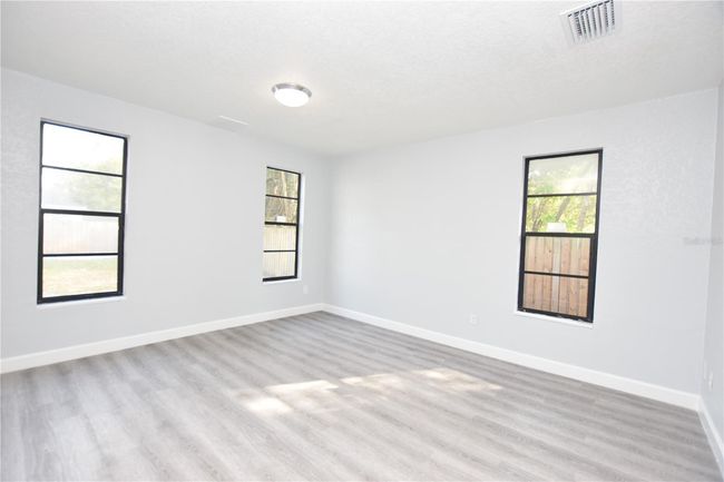 1127 Oakhill St, House other with 3 bedrooms, 2 bathrooms and null parking in LAKELAND FL | Image 15