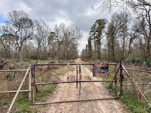 12202 Indian Oaks Ln, Houston, TX, 77044-5338 | Card Image