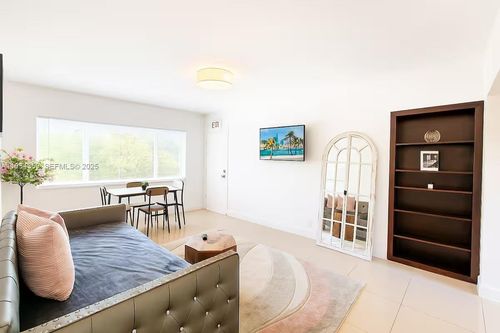 7-1029 94th St, Bay Harbor Islands, FL, 33154-2380 | Card Image