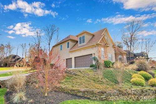 7778 Burning Ridge Dr, Stanley, NC, 28164-6853 | Card Image