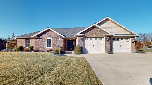 464 S Kluemper Rd, Jasper, IN, 47546-8199 | Card Image