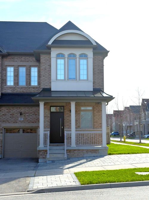 197 Harbord St, Markham, ON, L6C0X2 | Card Image