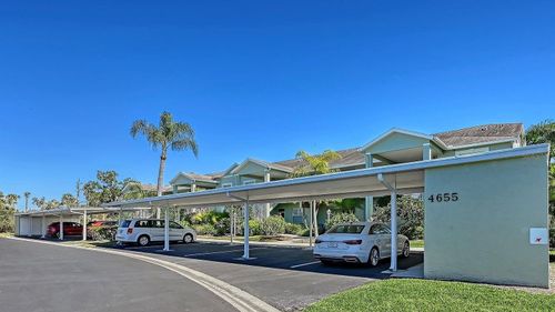 2422-4655 Tower Hill Ln, SARASOTA, FL, 34238-5821 | Card Image