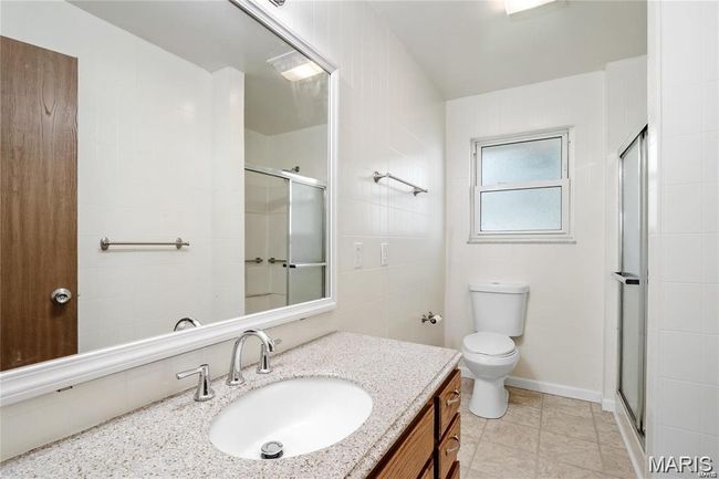 Bathroom | Image 22