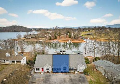 unit-b-209B N Berrong St, Hiawassee, GA, 30546-2266 | Card Image