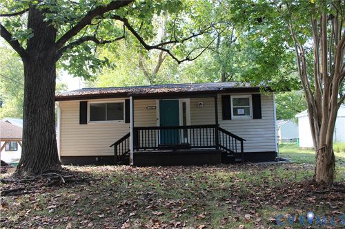 1308 Lee Ln, Hopewell, VA, 23860-7015 | Card Image