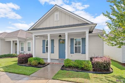 15024 Shenandoah View Ct, House other with 3 bedrooms, 2 bathrooms and null parking in Baton Rouge LA | Image 1