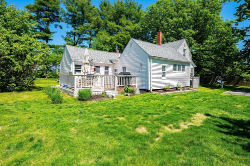 1 Stewart Ct, Rochester, NH, 03867-1829 | Card Image
