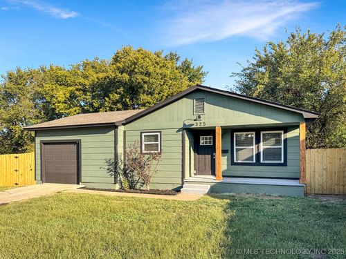 325 62nd Pl, Tulsa, OK, 74126-1460 | Card Image