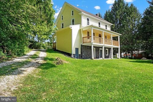 4025 Cherry Run Rd, GLEN ROCK, PA, 17327-7609 | Card Image
