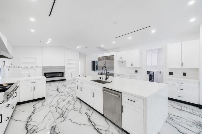5121 210 Th Ter, House other with 5 bedrooms, 4 bathrooms and null parking in Southwest Ranches FL | Image 15