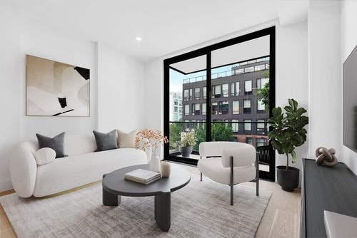 303-33-10 38th Avenue, New York City, NY, 11101 | Card Image