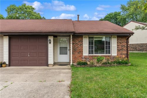 9480 Arboridge Ln, Miamisburg, OH, 45342-5266 | Card Image