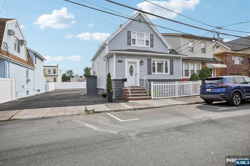 1713 47th St, North Bergen, NJ, 07047-2932 | Card Image