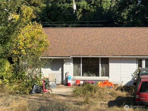 18318 8th Ave Ne, Shoreline, WA, 98155-3626 | Card Image