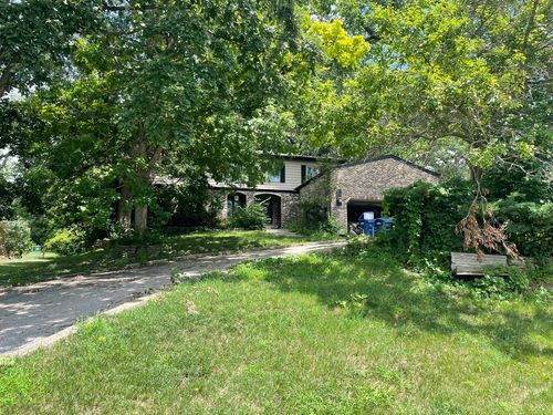 5201 Riverview Dr, Lisle, IL, 60532-2154 | Card Image