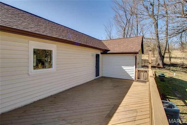 2445 Seiler Rd, House other with 3 bedrooms, 5 bathrooms and 2 parking in Alton IL | Image 94