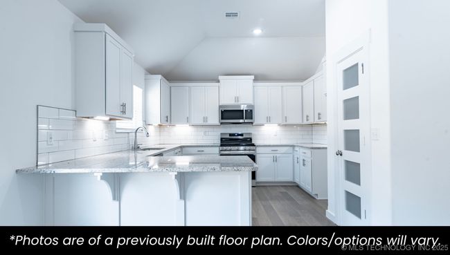 219 S 25 Th St, House other with 3 bedrooms, 2 bathrooms and null parking in Collinsville OK | Image 8