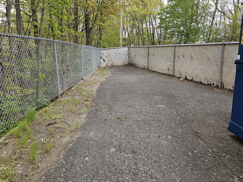 Commercial Lease in Ashland