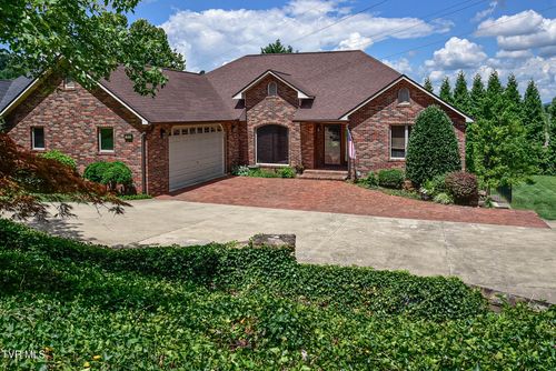 3936 Thornton Dr, Kingsport, TN, 37664-3959 | Card Image