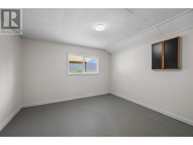 7398 Yellowhead Highway, House other with 3 bedrooms, 1 bathrooms and null parking in Darfield BC | Image 20