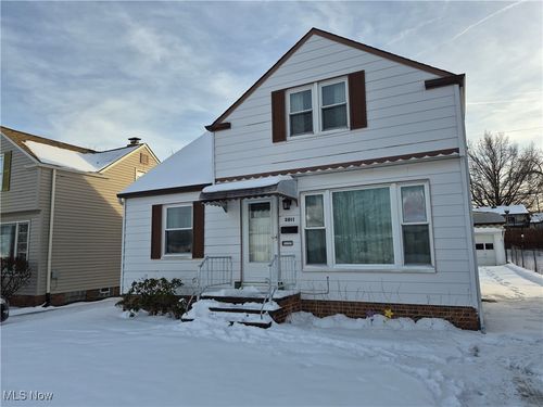 3011 Klusner Ave, Parma, OH, 44134-5021 | Card Image