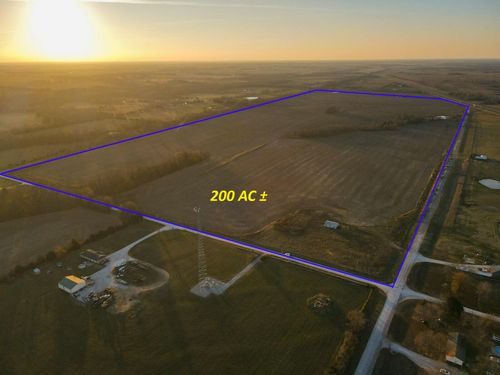 49 Nw 100th Rd, Sheldon, MO, 64784-9214 | Card Image