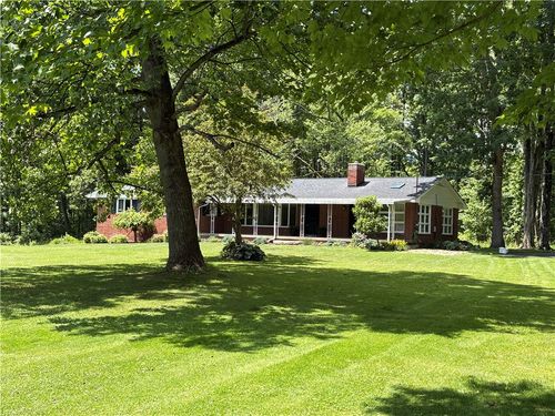 320 Cherry Hill Rd, Greenville, PA, 16125-3218 | Card Image