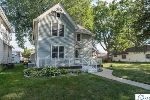 426 Nicollet Ave, North Mankato, MN, 56003-3837 | Card Image