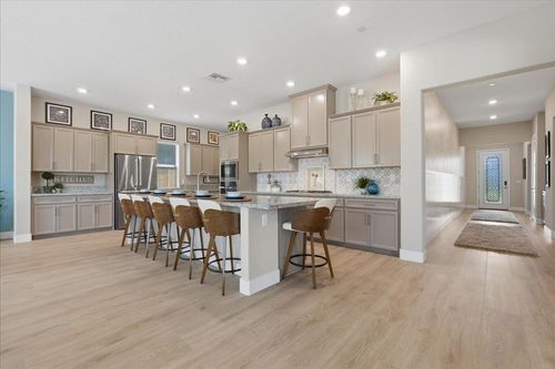 1504 Red Lake Way, Lincoln, CA, 95648-7752 | Card Image