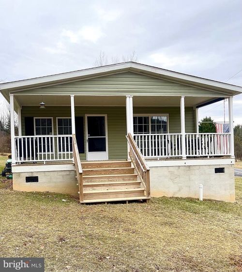 240 River Valley Rd, RILEYVILLE, VA, 22650-1751 | Card Image