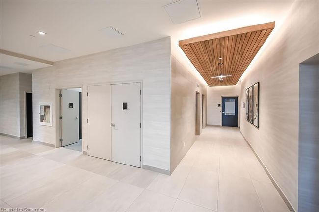 706 - 2750 King St E, House attached with 2 bedrooms, 2 bathrooms and 1 parking in Hamilton ON | Image 7
