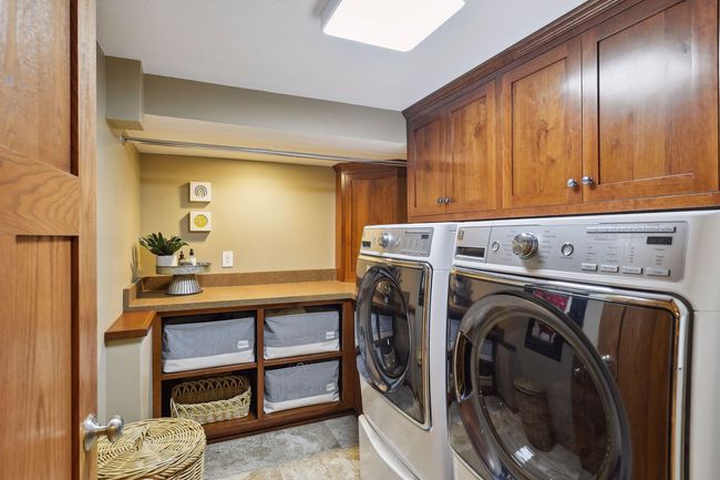 4600 W 58th Street, House other with 5 bedrooms, 3 bathrooms and null parking in Edina MN | Image 36
